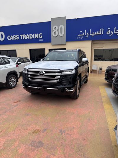 تويوتا لاند كروزر VXR