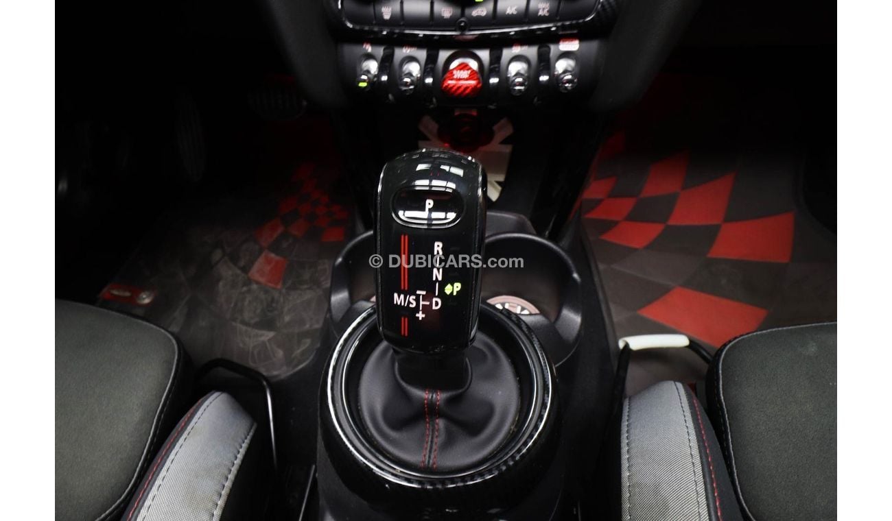 Used Mini Cooper F56 2020 for sale in Dubai - 532332