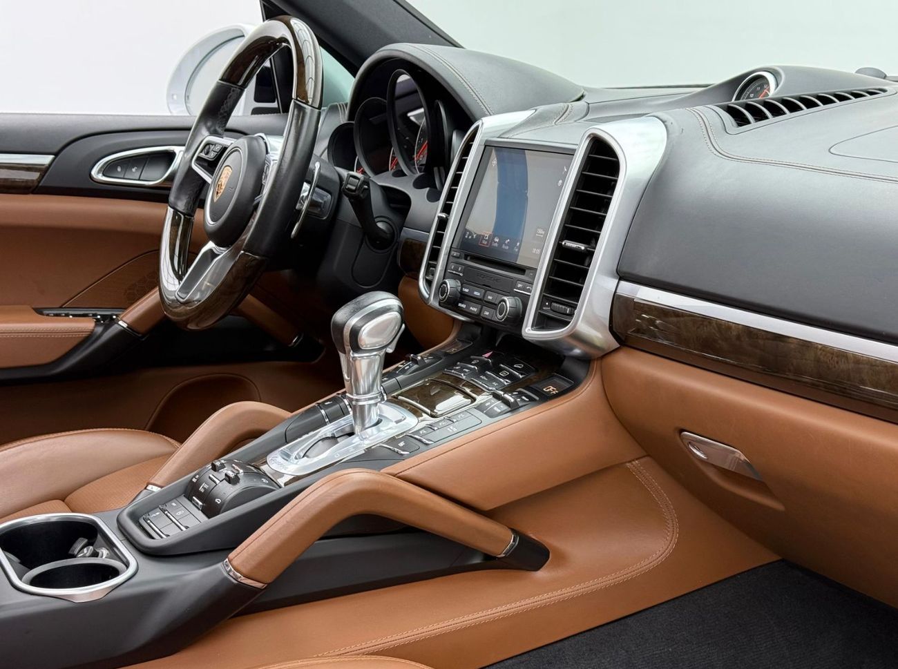 بورش كايان S Platinum Edition 3.6L 2017 Porsche Cayenne S Platinum Edition, Full Service History, GCC