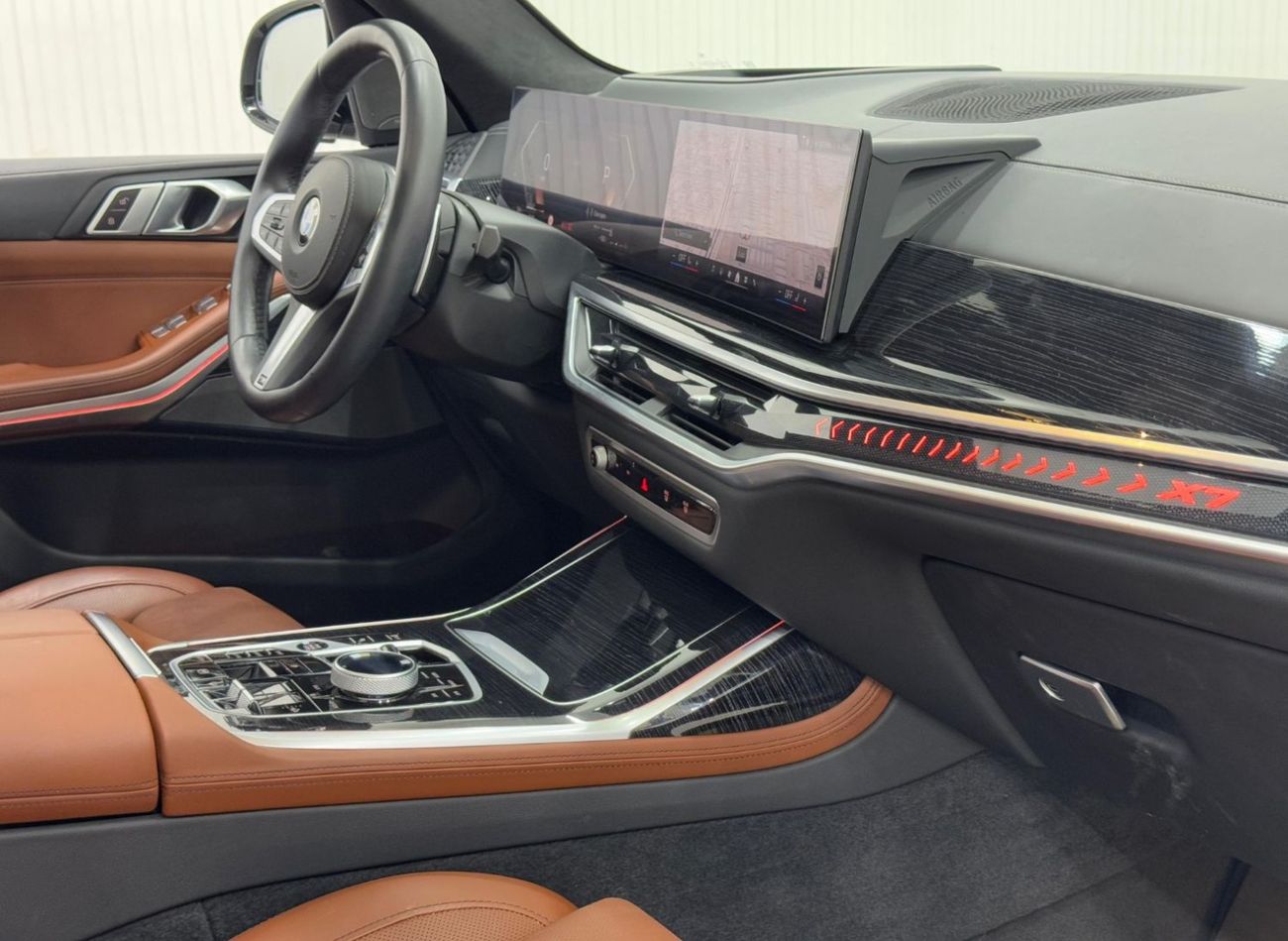 بي أم دبليو X7 xDrive40i Luxury M Sport Package 3.0L 2024 BMW X7 xDrive40i M Pack, Agency Warranty 5years or 200k+ 