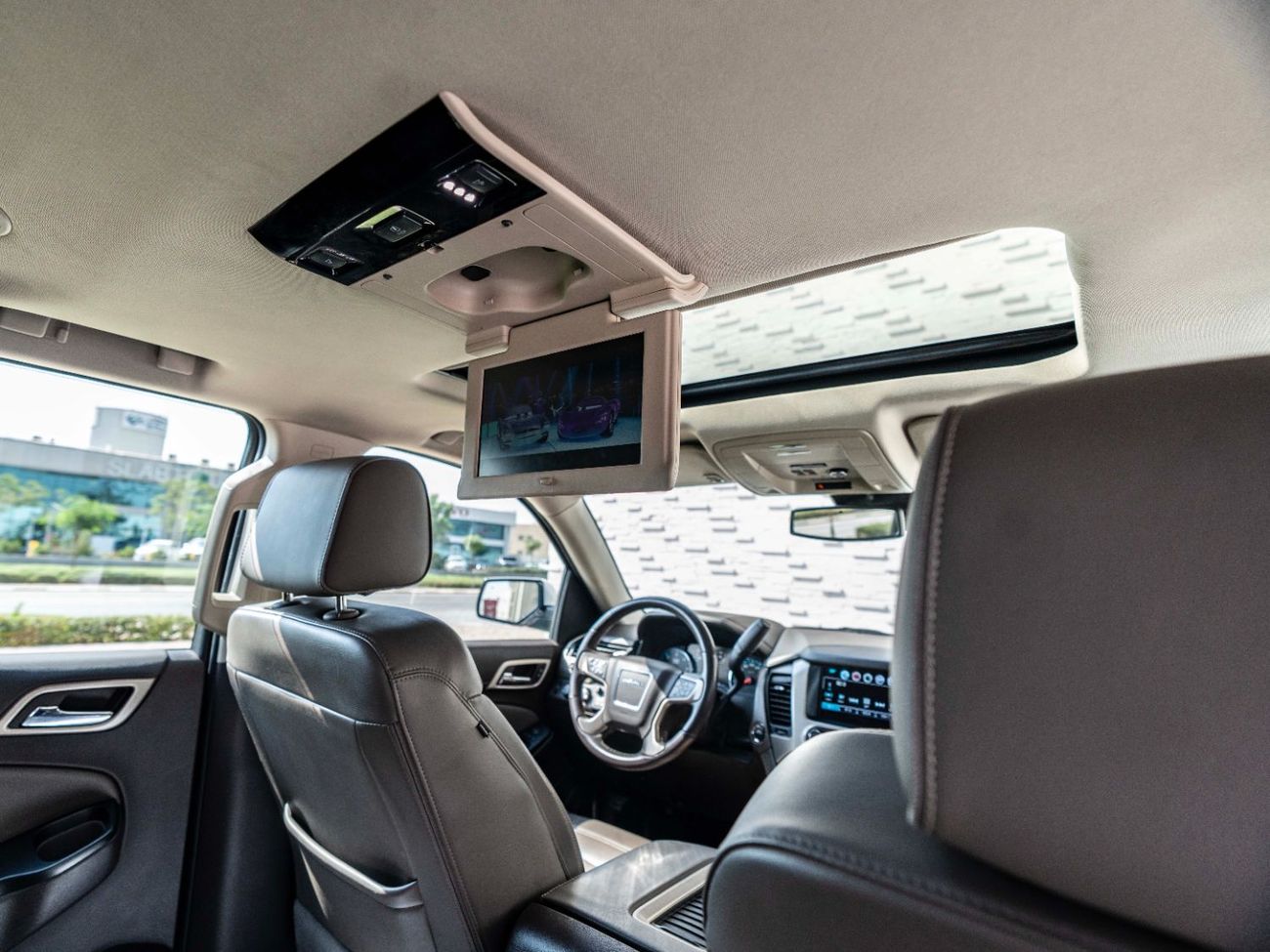 جي أم سي يوكون Denali 6.2L (8 Seater)