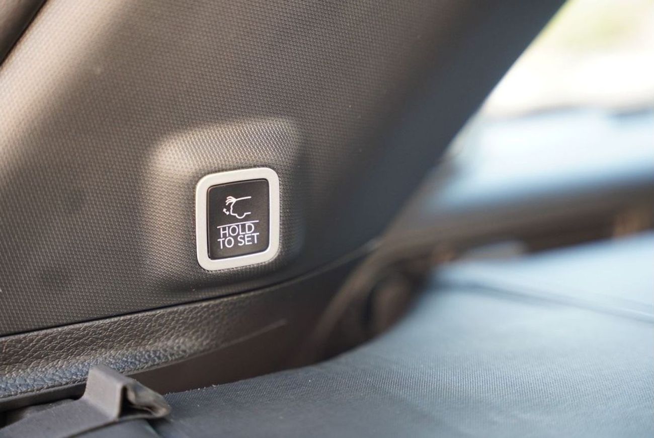 جيب جراند شيروكي 2024 JEEP GRAND CHEROKEE LIMITED GCC BLACK 0 Km