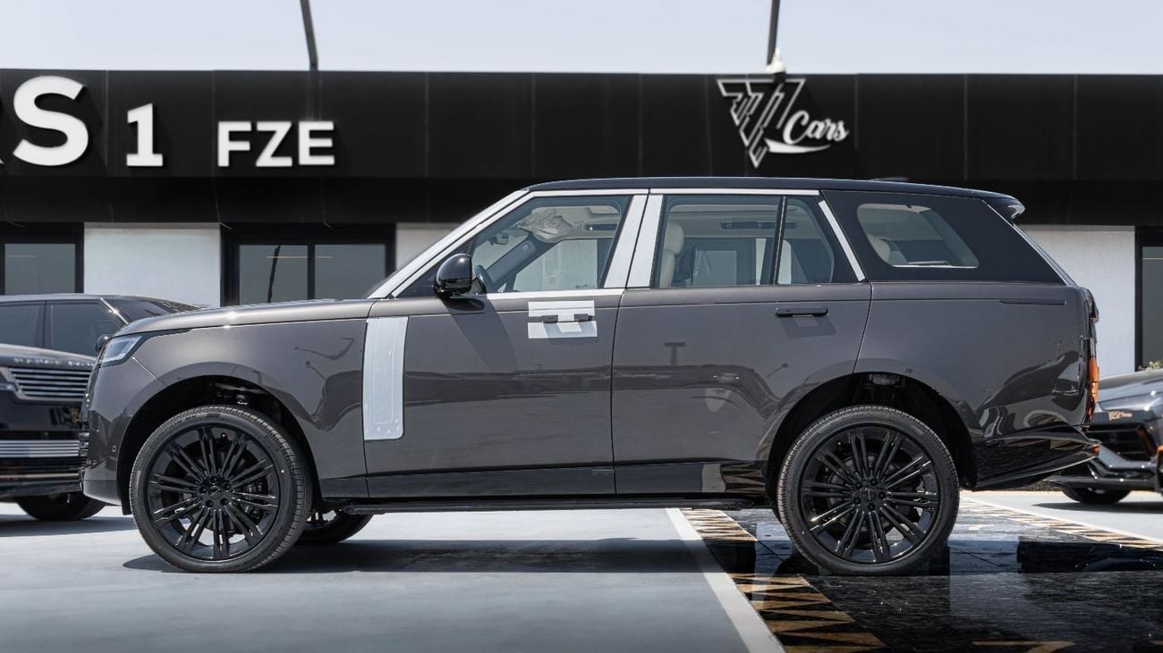 Land Rover Range Rover HSE P400 2026 Range Rover P400 | Charente Grey | 3.0L Mild-Hybrid | 400 PS | GCC Specs