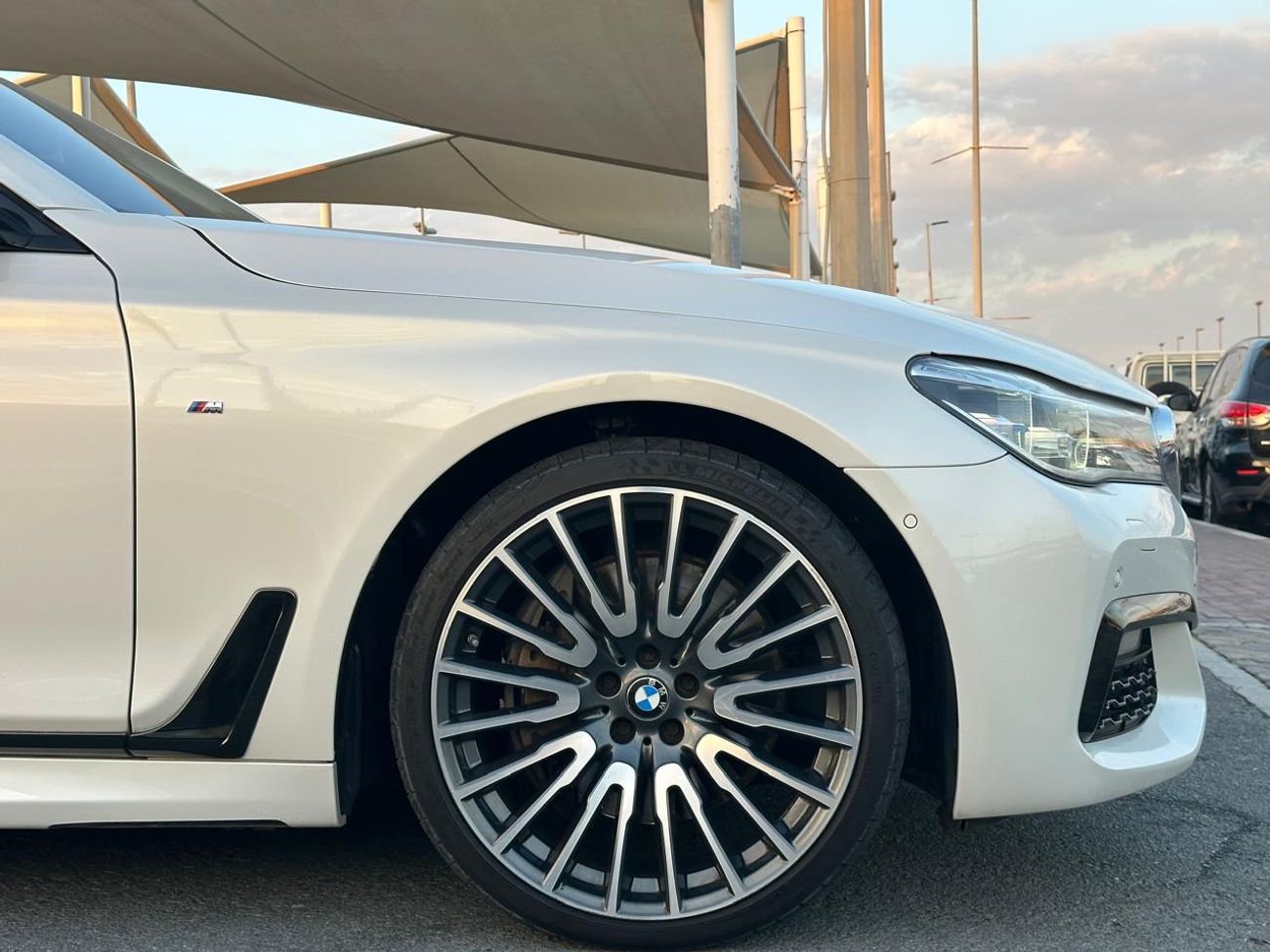 BMW 750Li BMW 750Li_Gcc_2019_Excellent_Condition _Full option