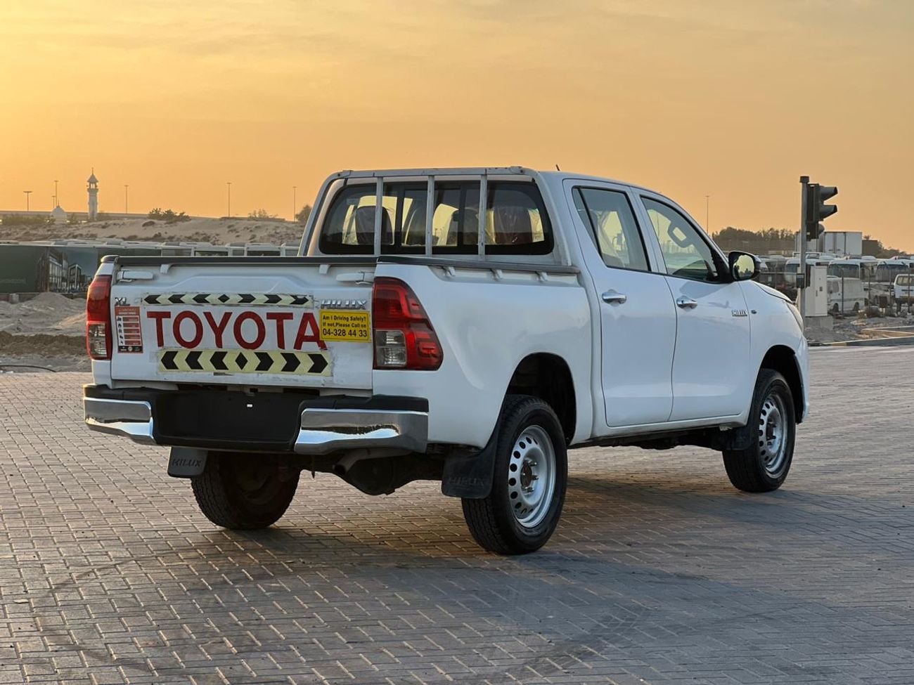 تويوتا هيلوكس