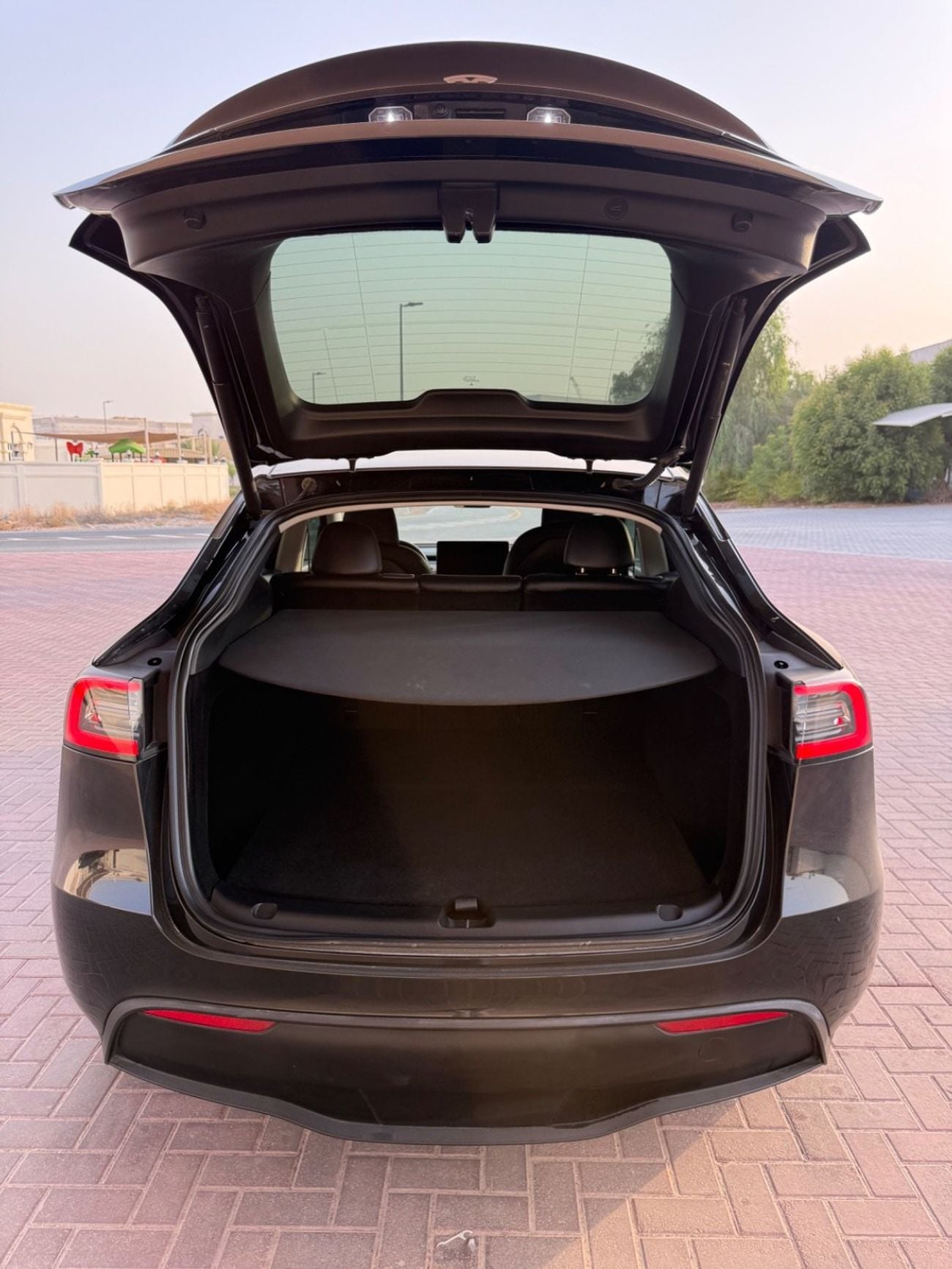 Tesla Model Y LONG RANGE 2024 DUAL MOTOR 360 CAMERA FULL ELECTRIC