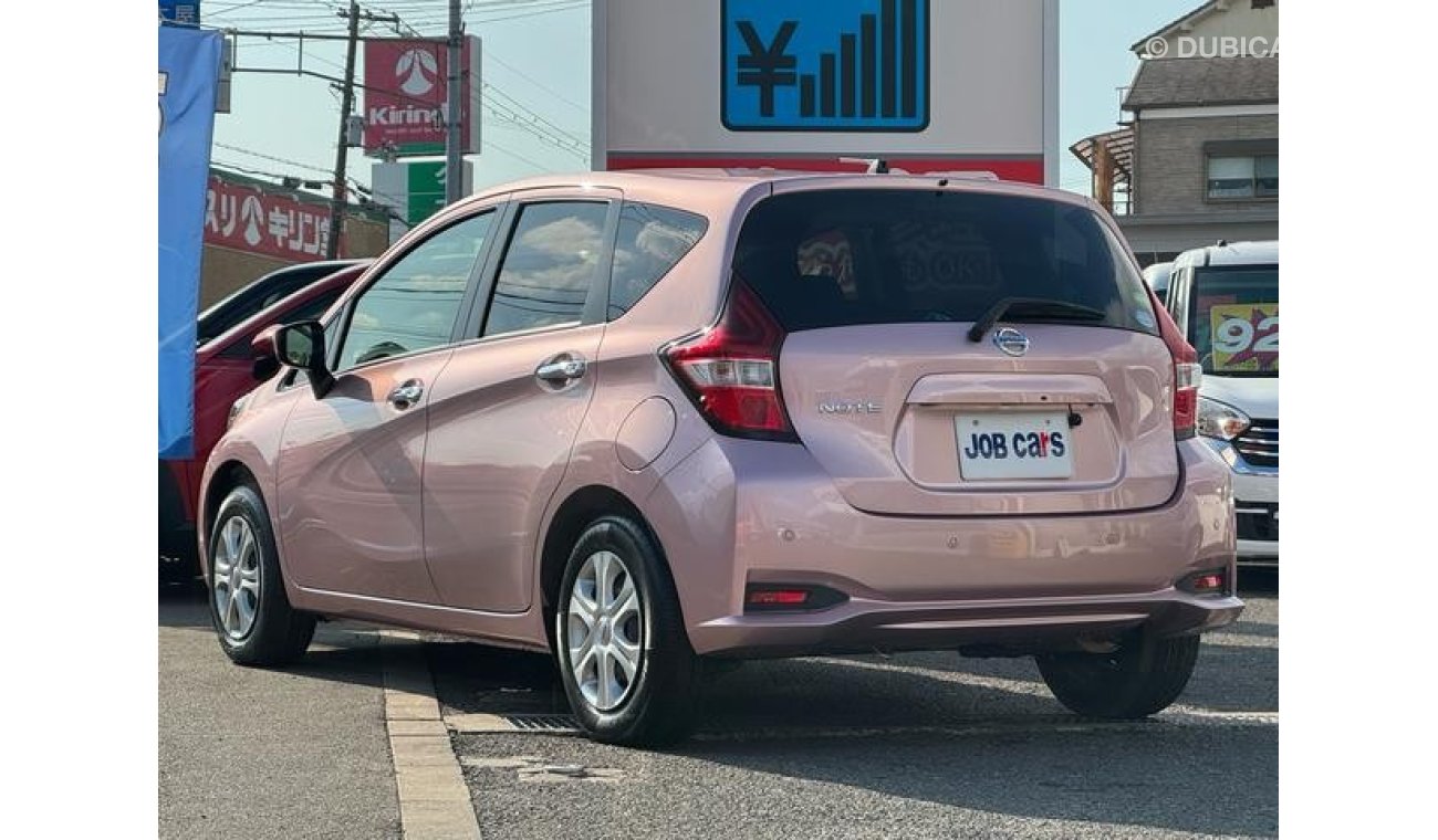 Nissan Note E12