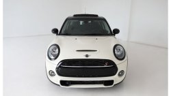 Mini Cooper Model 2019 | V4 engine | 1.6L | 189 HP | 19' alloy wheels | (J01979)