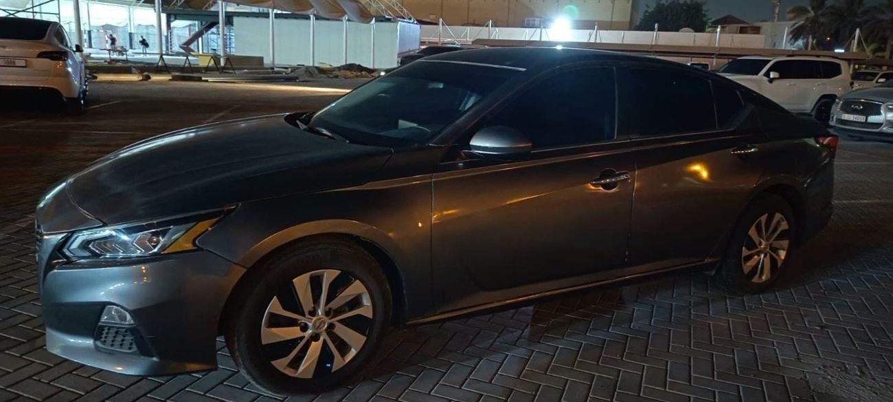 Nissan Altima SV 2.5L