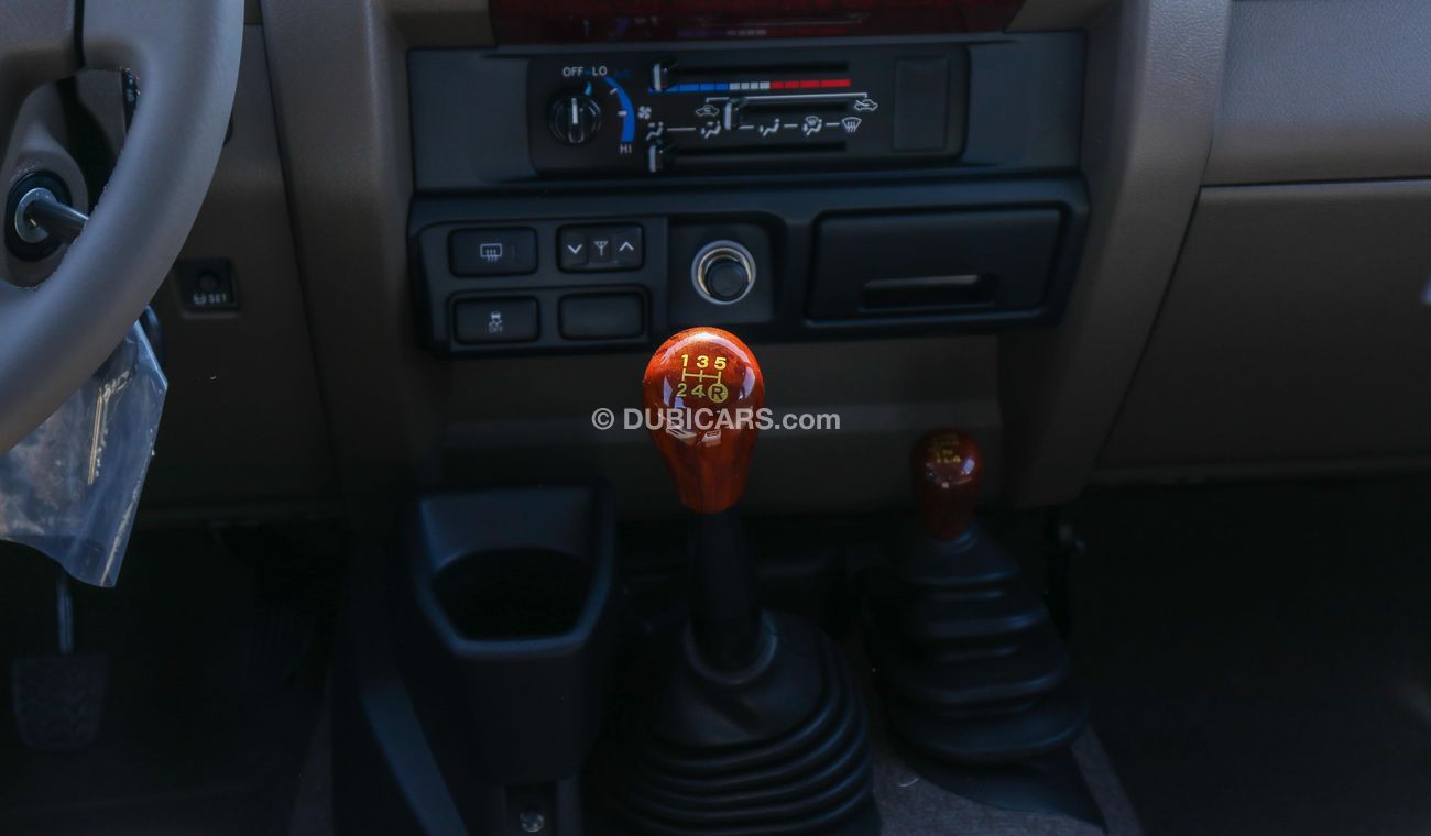 Toyota Land Cruiser 70