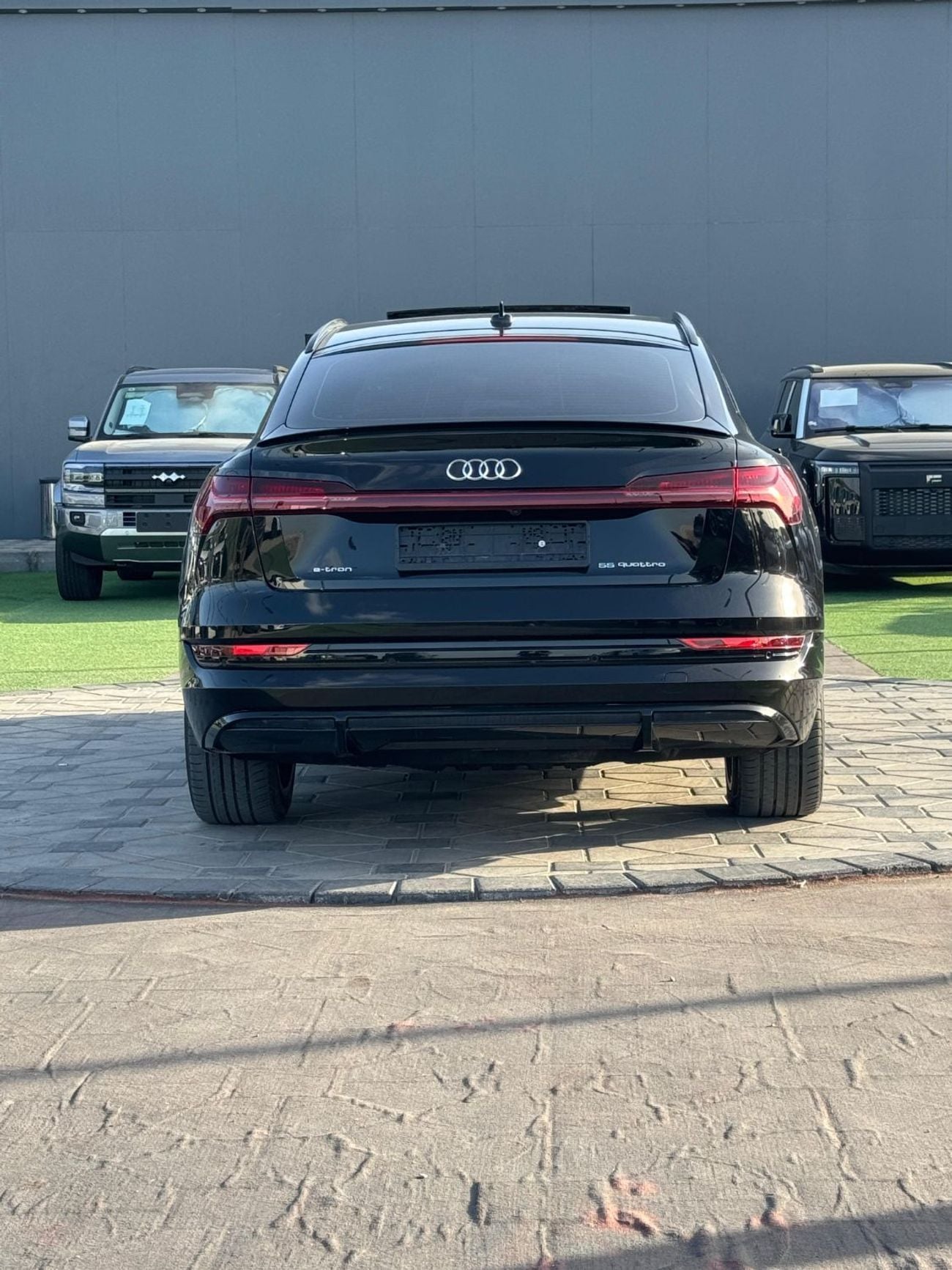 Audi Q8 etron