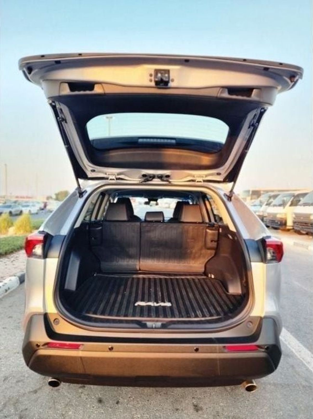 Toyota RAV4 Hybrid Toyota RAV4