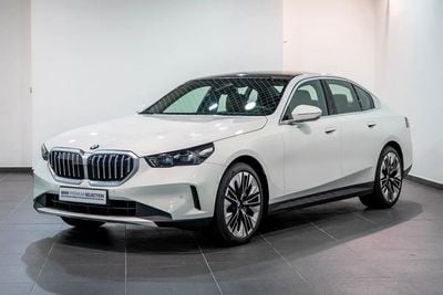BMW 530i EXCLUSIVE PURE EXCELLENCE 530i Sedan Exclusive