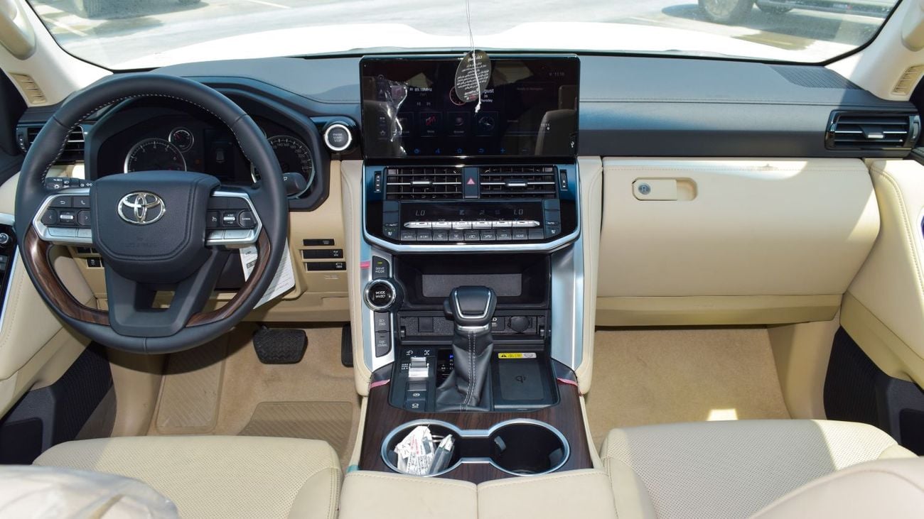 Toyota Land Cruiser ECTP2M003 - 2026 TLC300 GXR 3.5L Petrol Auto White w Beige - Sunroof, Leather, Rear Entertainment