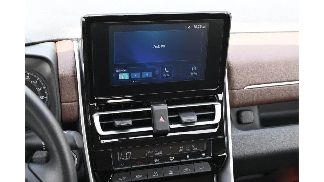 Toyota Innova 2.0L 8 SEATER AUTOMATIC