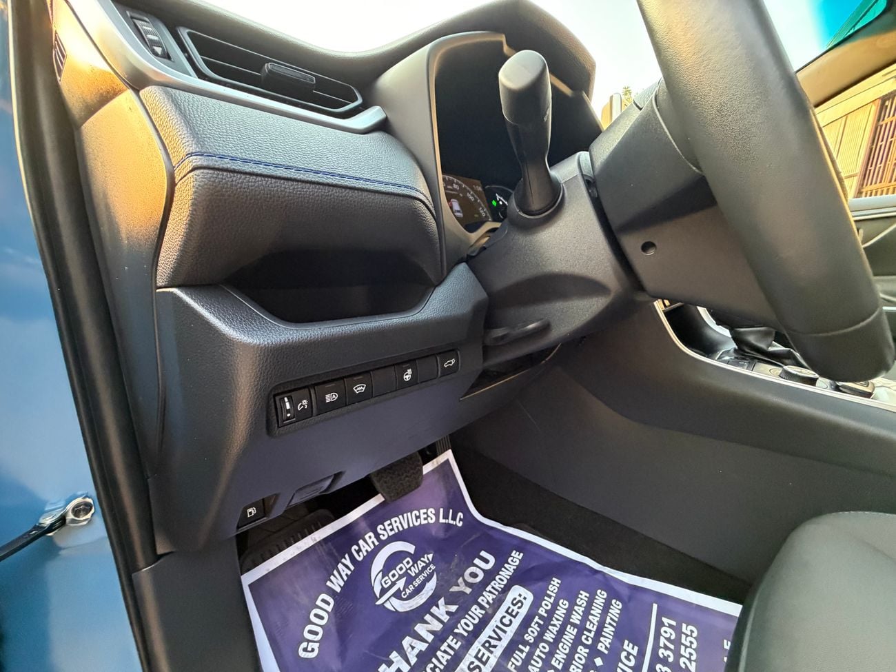Toyota RAV4 SE Edition Hybird
