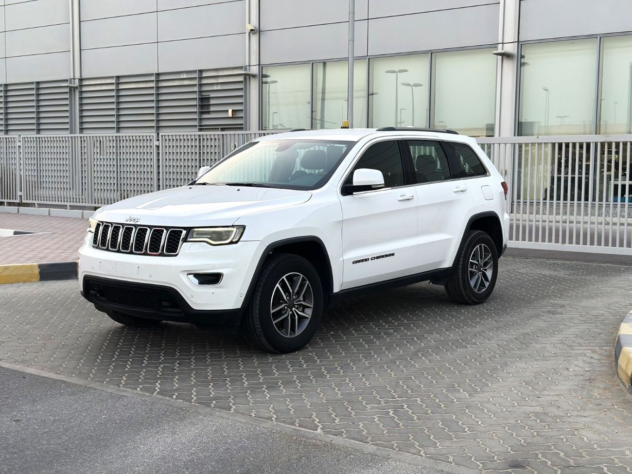 Jeep Grand Cherokee Laredo 3.6L 4WD