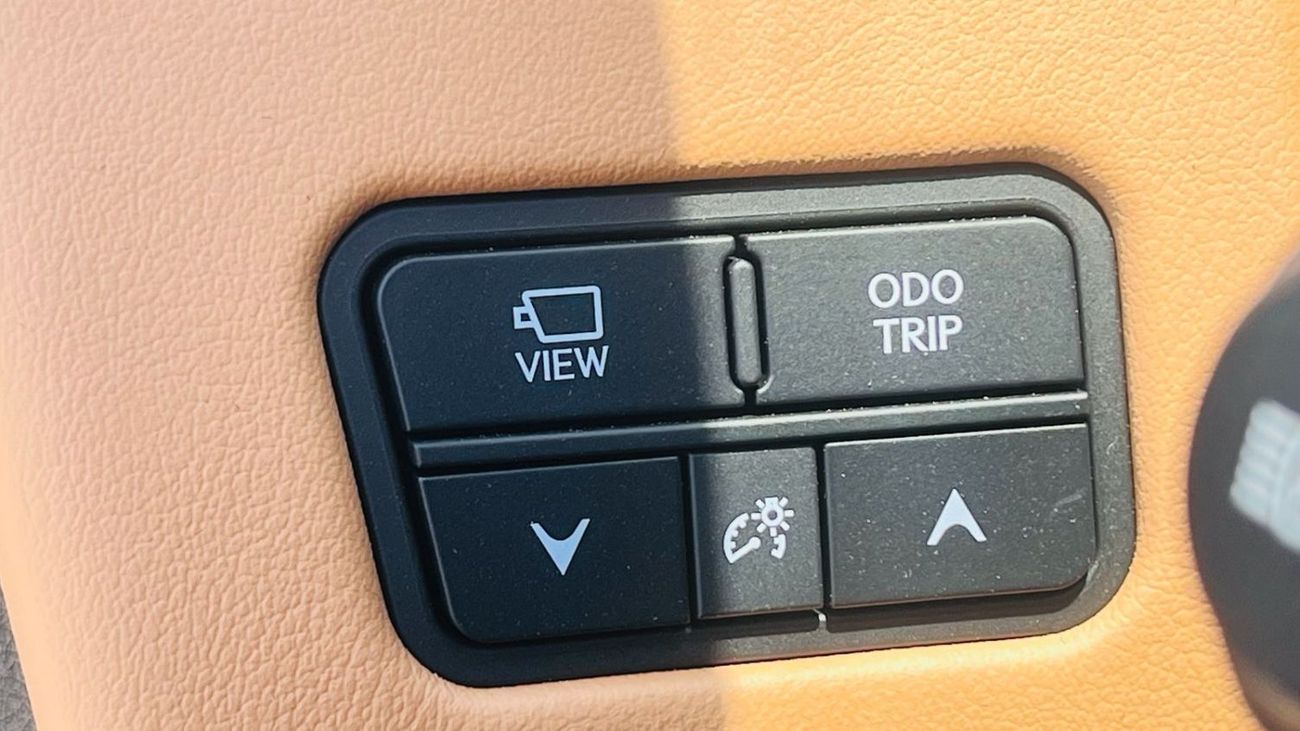 Lexus LX600 SIGNATURE