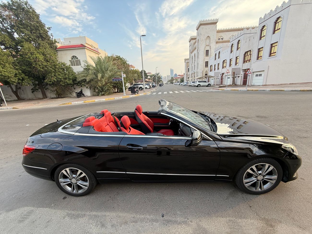 مرسيدس بنز E200