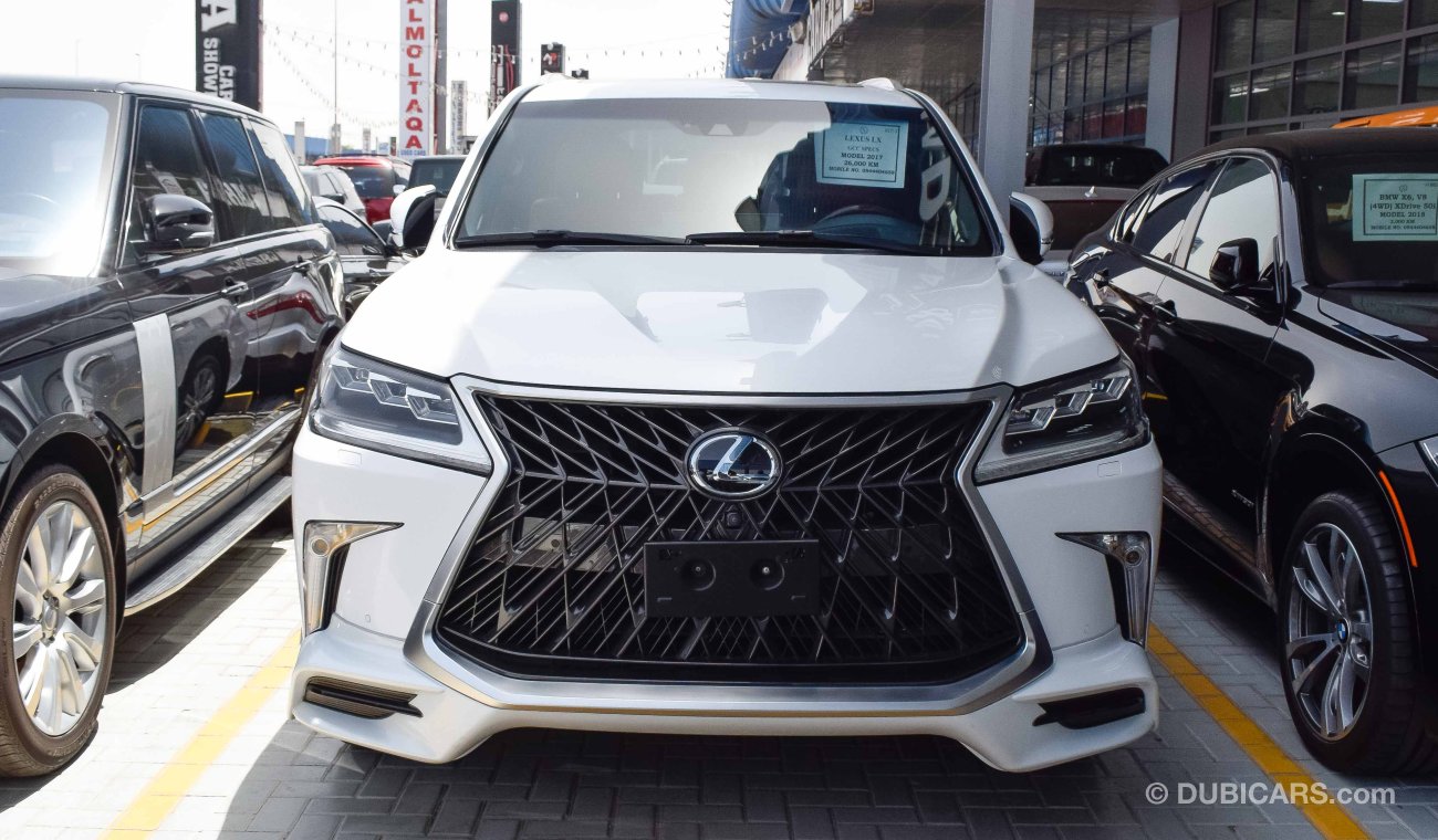 Lexus LX570 S SUPERSPORT MODEL 2017 GCC SPECS