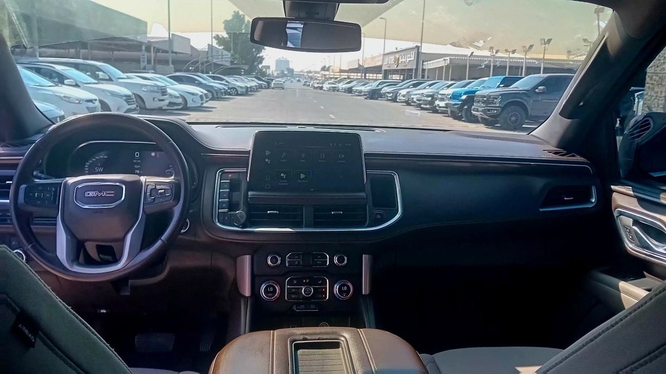 جي أم سي يوكون SLE 5.3L 4WD (8 Seater)