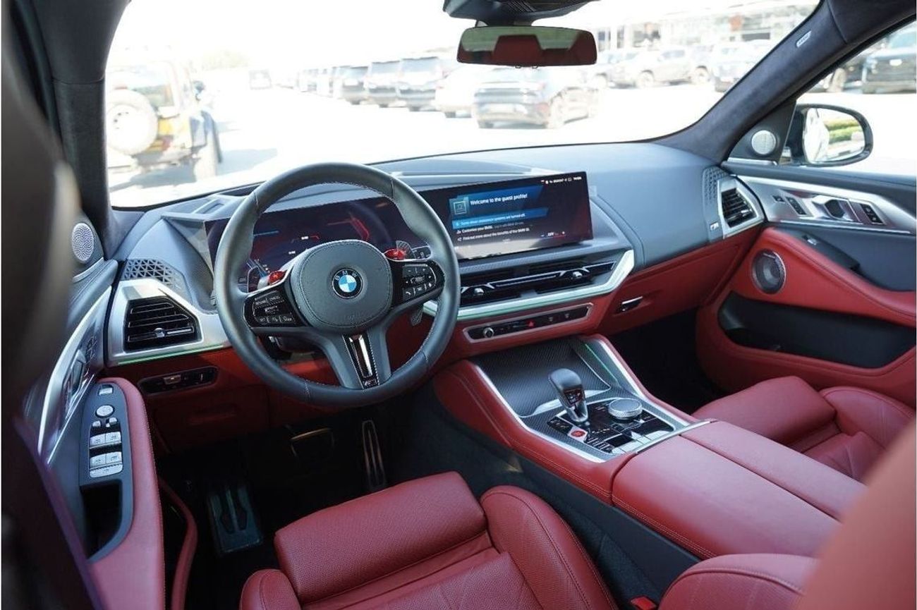 بي أم دبليو XM 2025 BMW XM Hybrid GCC AWD 4.4L White 0Km