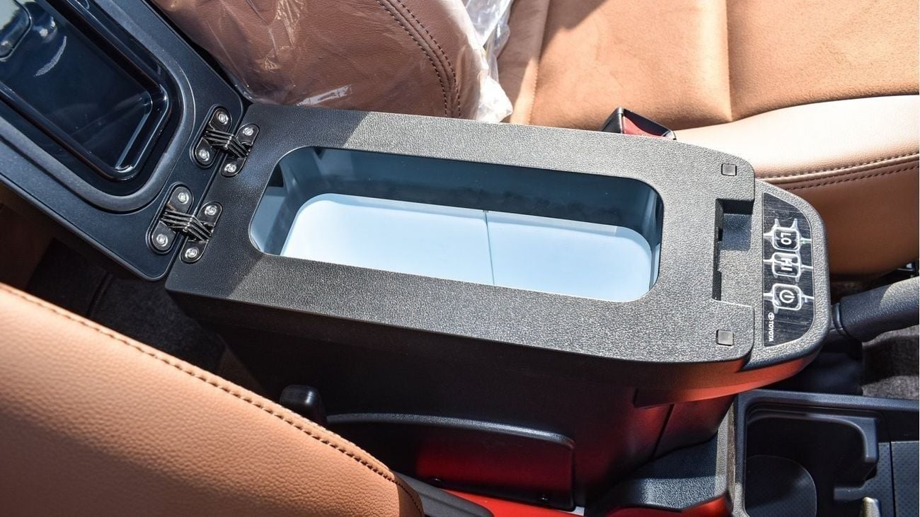 تويوتا لاند كروزر 70 4.0L V6 Petrol A/T