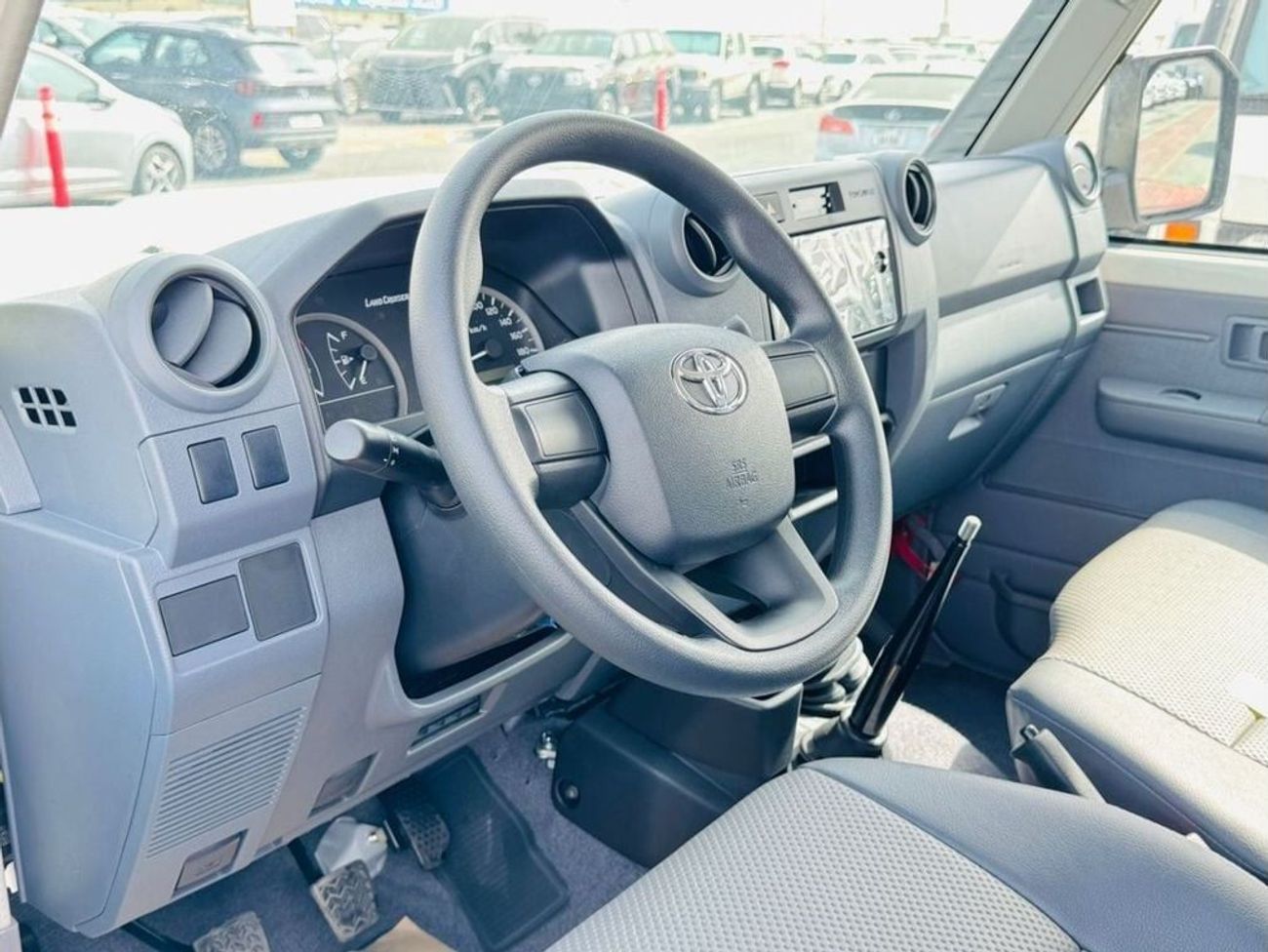 Toyota Land Cruiser 70 TOYOTA LAND CRIUSER 5 DOOR 4.2L DIESEL M/T WHITE COLOR 2025