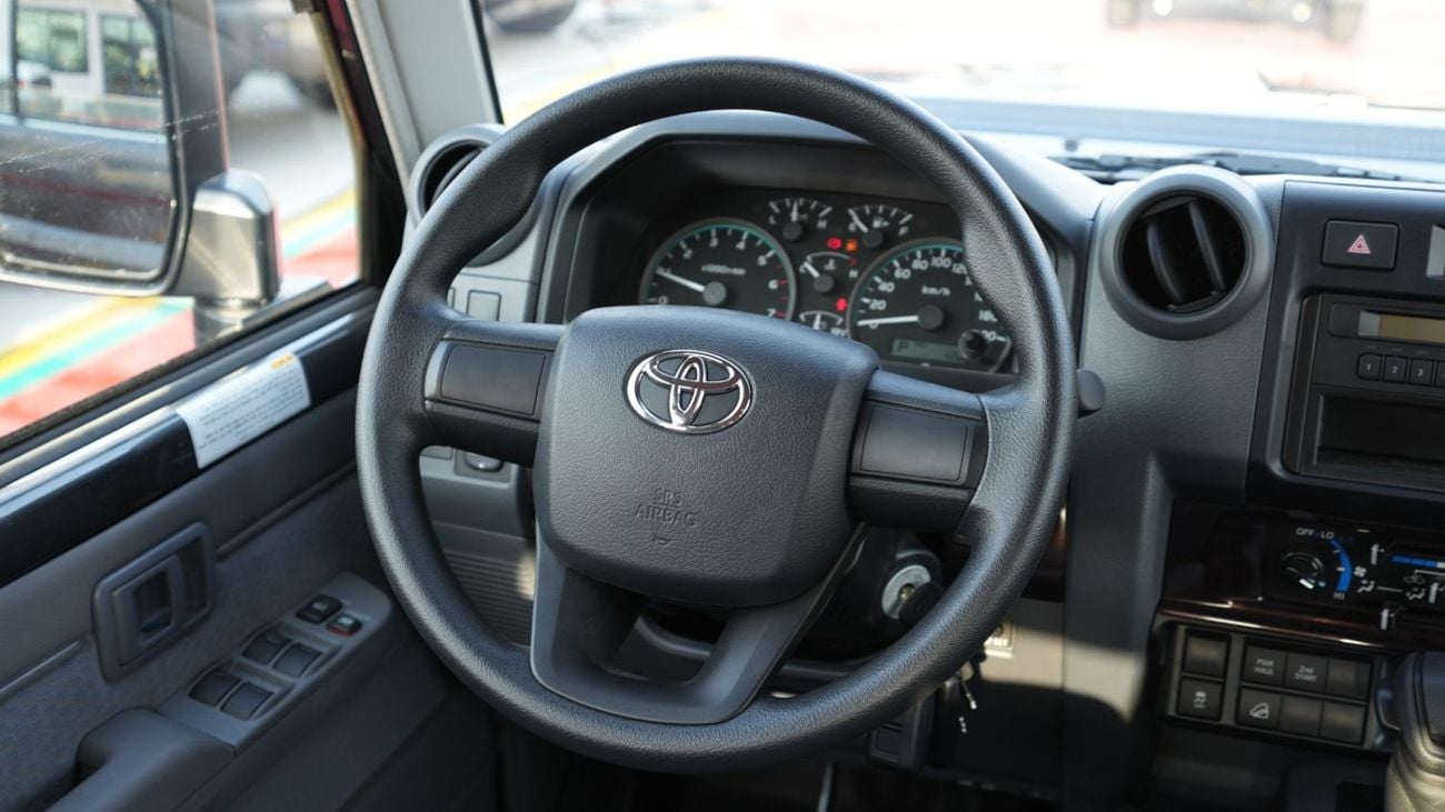 تويوتا لاند كروزر بيك آب TOYOTA LC PICKUP DOUBLE CABIN 4.0L V6 AUTOMATIC TRANMISSION MODEL 2025 WINCH-DIFFLOCK