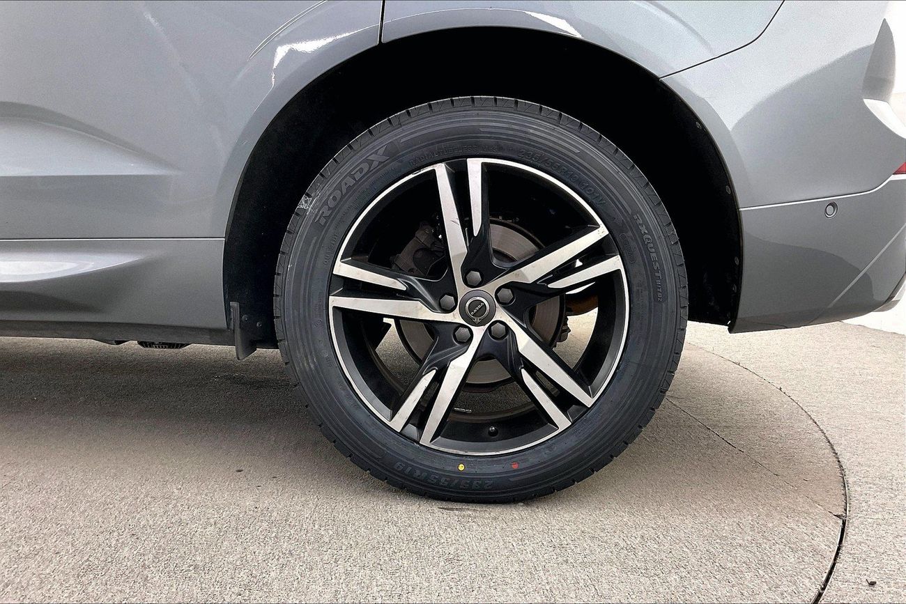 Volvo XC60 T5 R Design | Guaranteed Warranty | 0 Down Payment