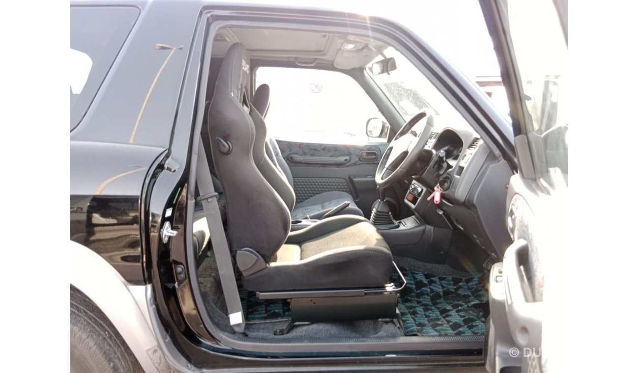 تويوتا راف ٤ TOYOTA RAV-4 RIGHT HAND DRIVE (PM1461)