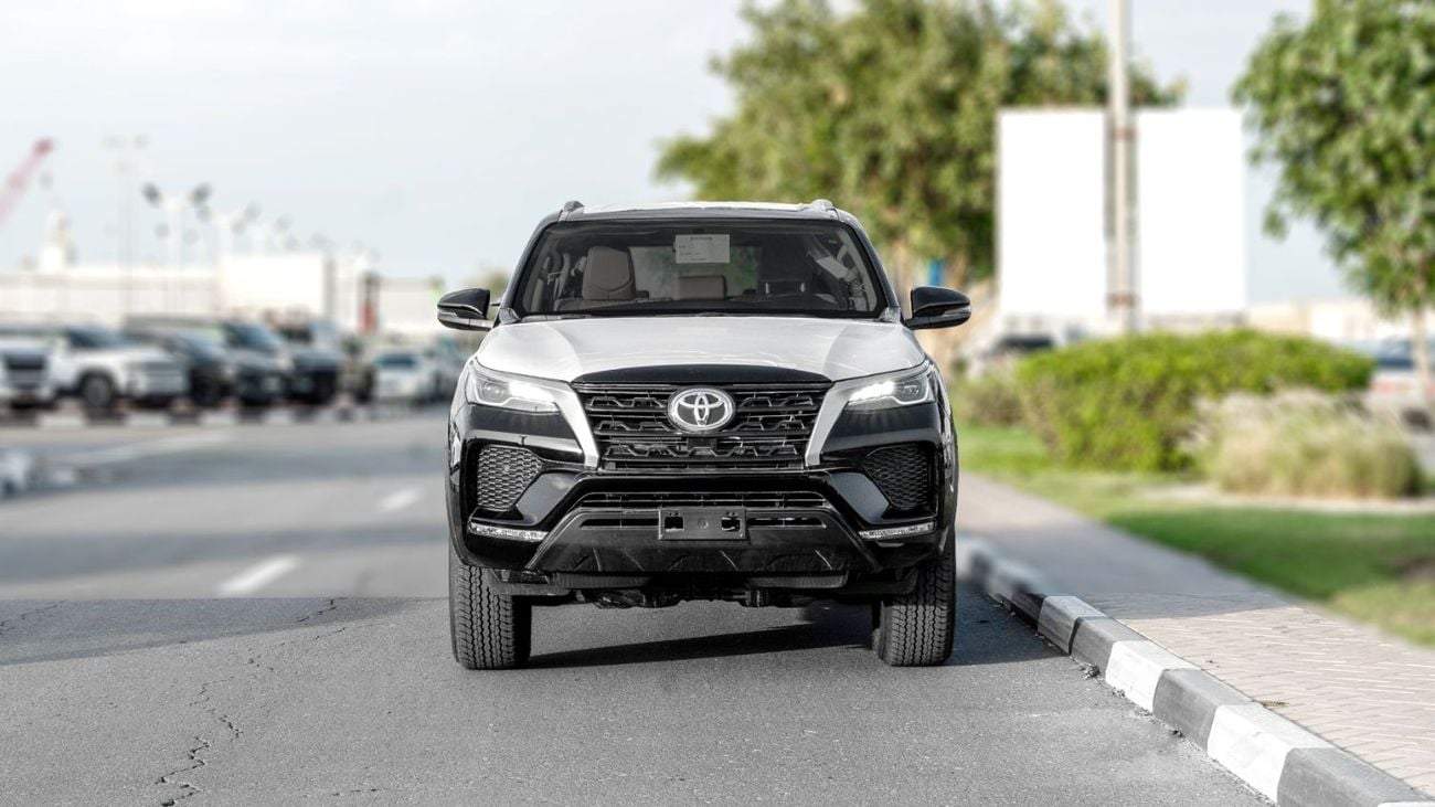 تويوتا فورتونر EXR 2026 Toyota Fortuner GX 2.7L AT Petrol 4WD (Black-Black)