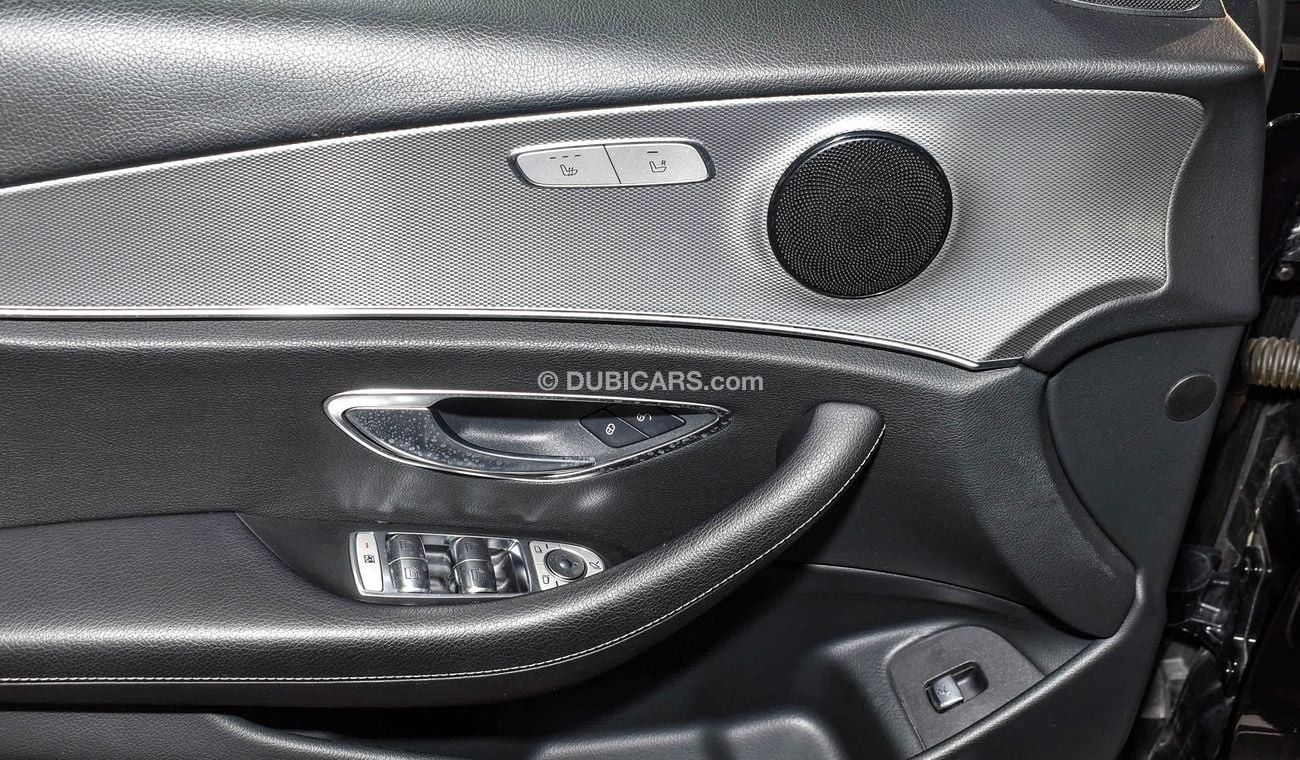 مرسيدس بنز E200