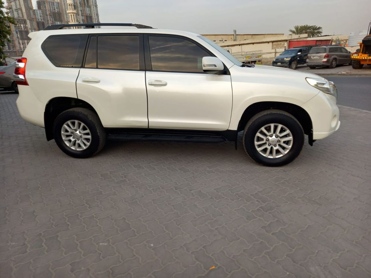 Toyota Prado PRADO 2.7L PETROL EXPORT AND LOCAL USE GCC