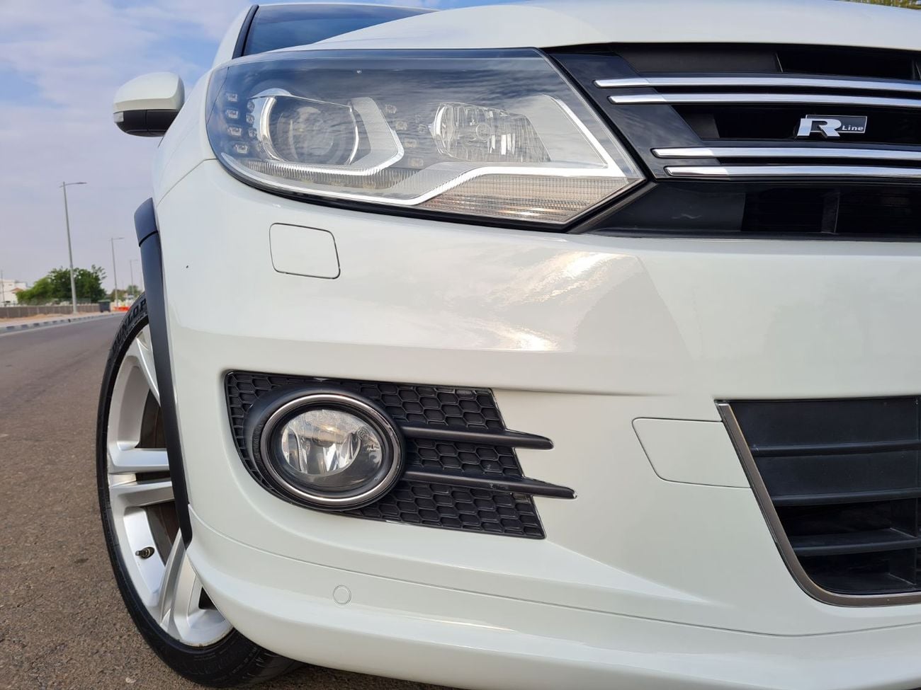 فولكس واجن تيجوان R-Line 2.0L