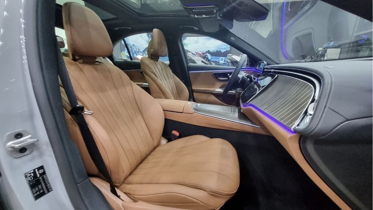 Mercedes-Benz E300 MERCEDES E 300 2024 0KM WITH 3 YEARS WARRANTY FOR 320K AED