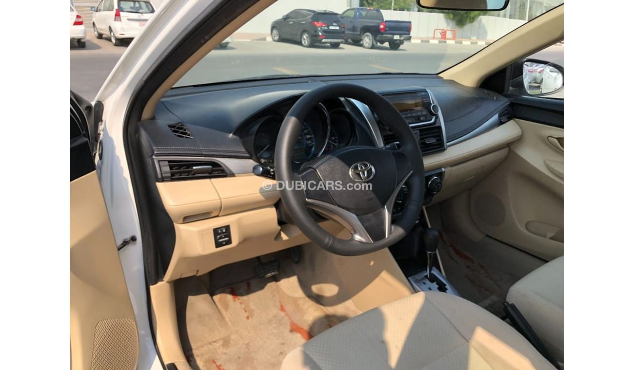 تويوتا يارس