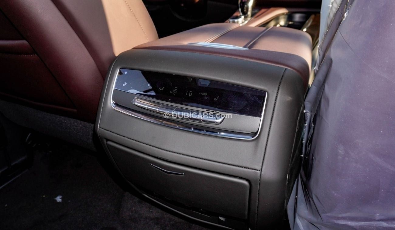 Cadillac Escalade CADILLAC ESCALADE ESV 600 - 2024 - GCC