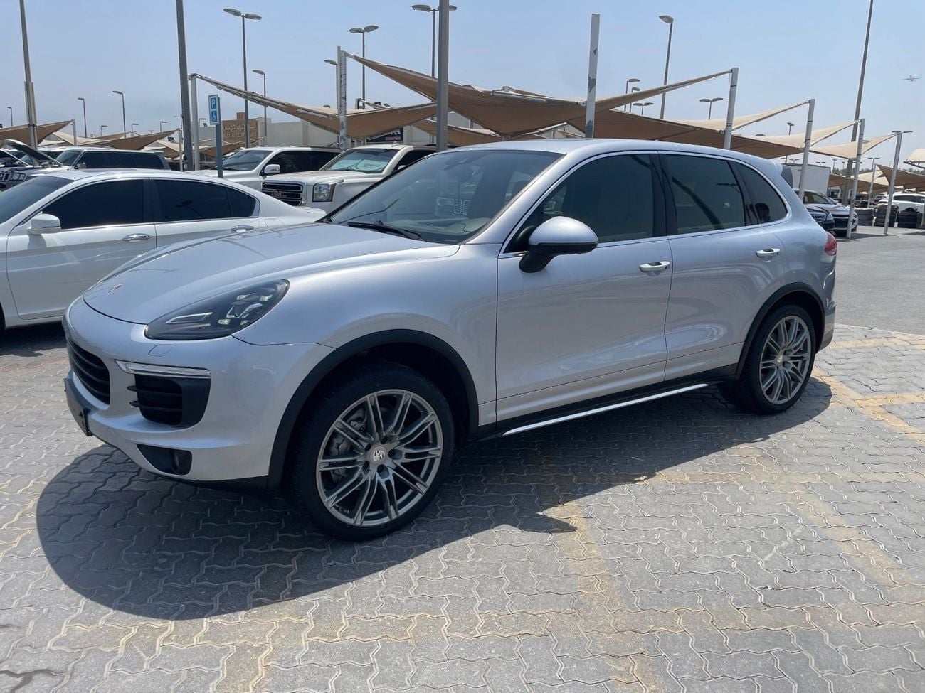 Porsche Cayenne STANDARD STD