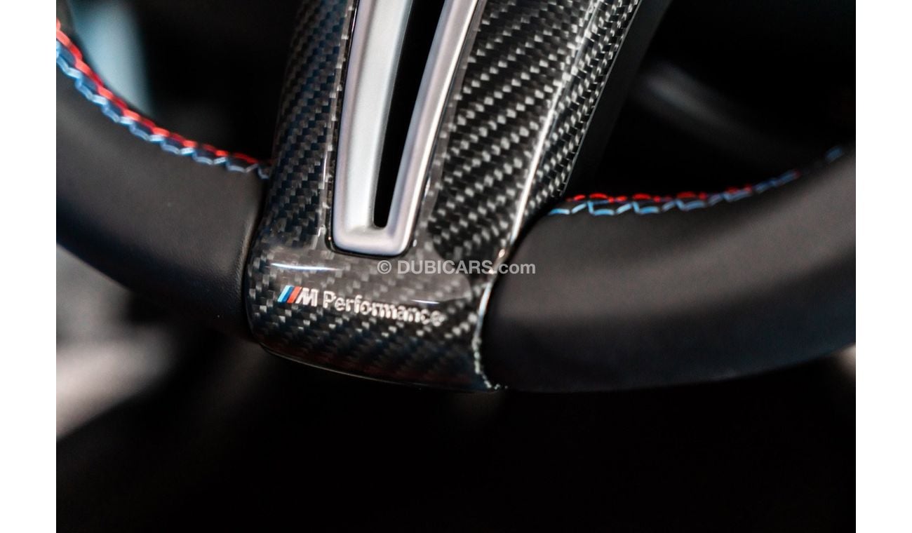 BMW M4 Std 2016 BMW M4 Coupe / Akrapovic Exhaust / Full-Service history