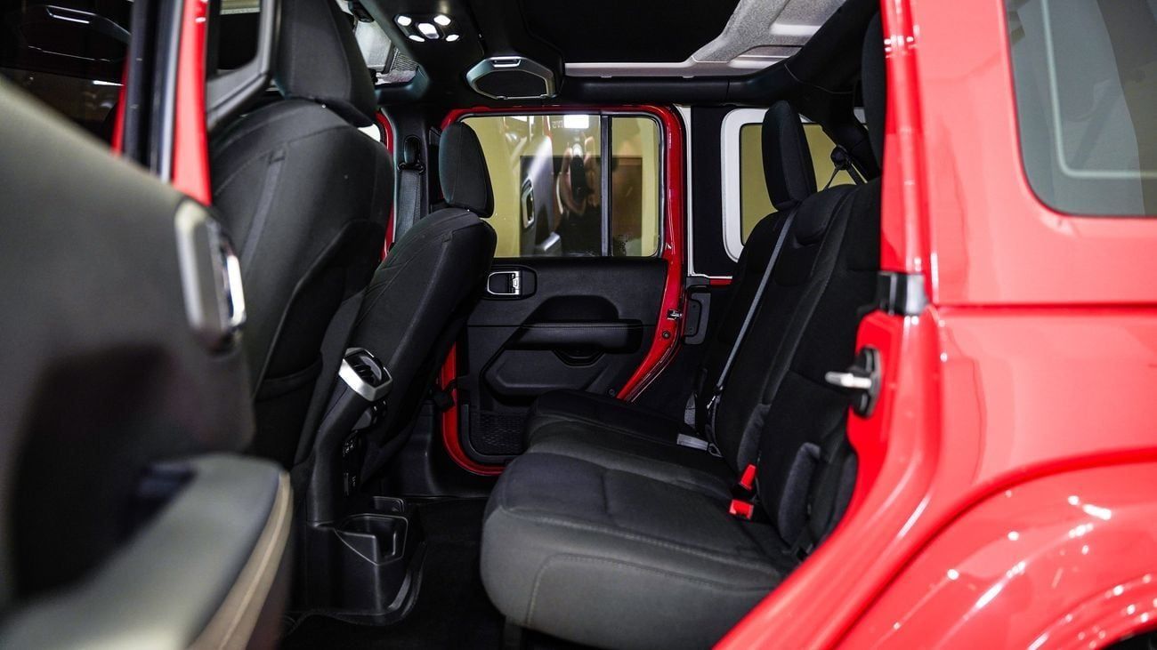 Jeep Wrangler Unlimited SAHARA BRUTH