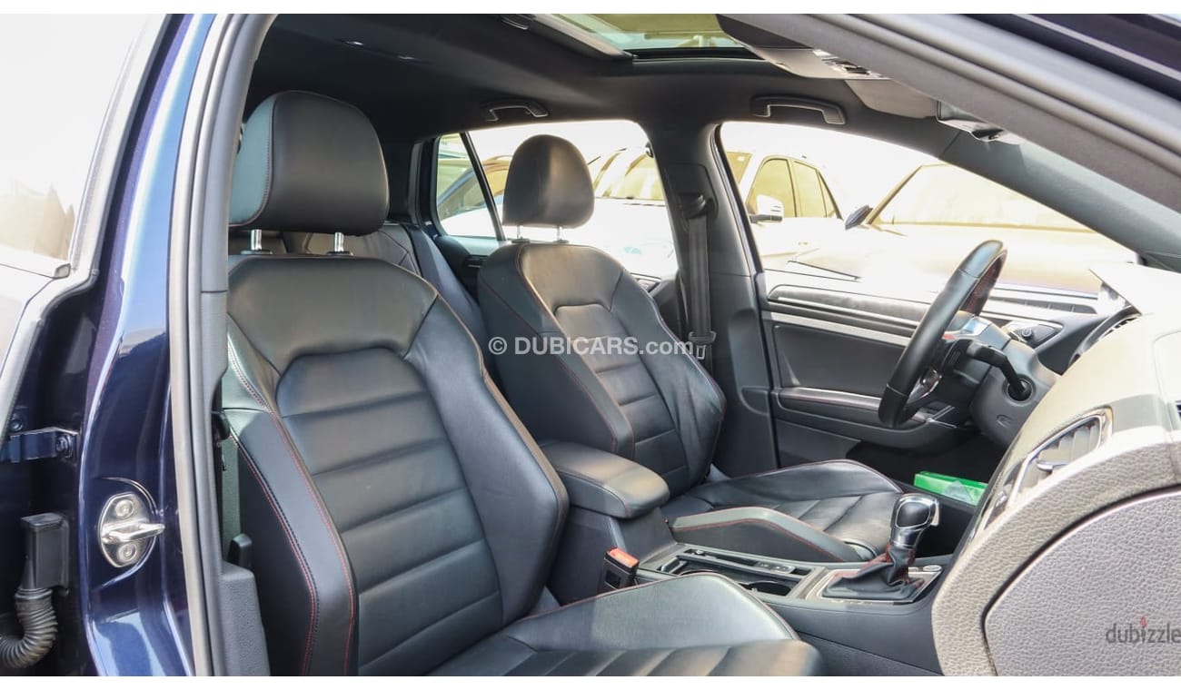 فولكس واجن جولف Volkswagen GTI 2014 GCC V4 Good Condition - Full Option