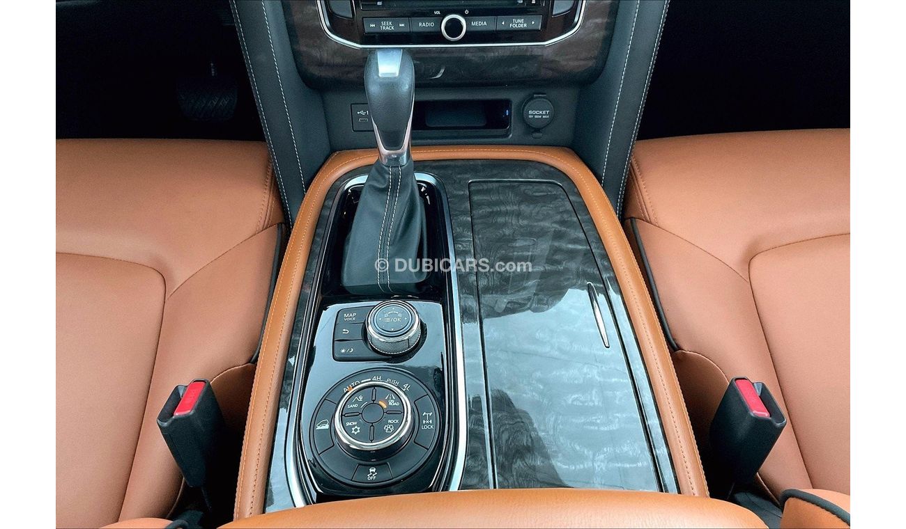 أم جي RX8 Luxury