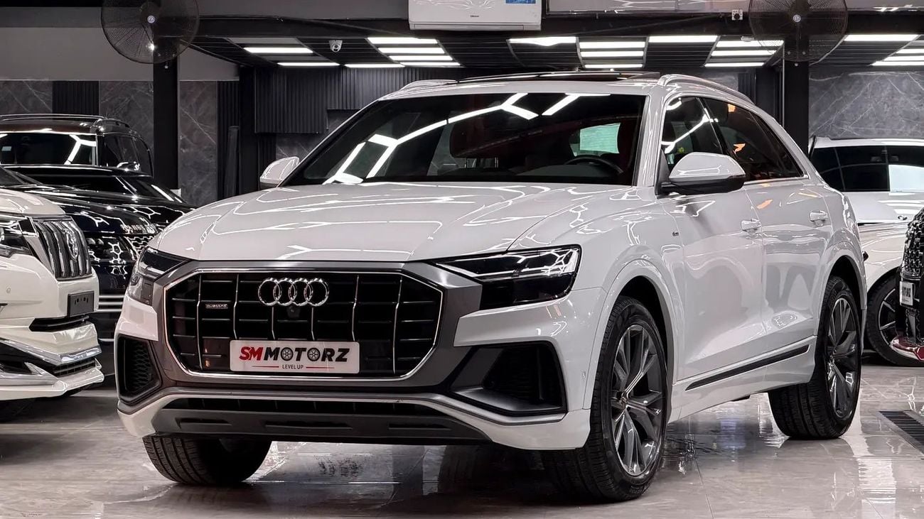 Audi Q8 55 TFSI S-LINE