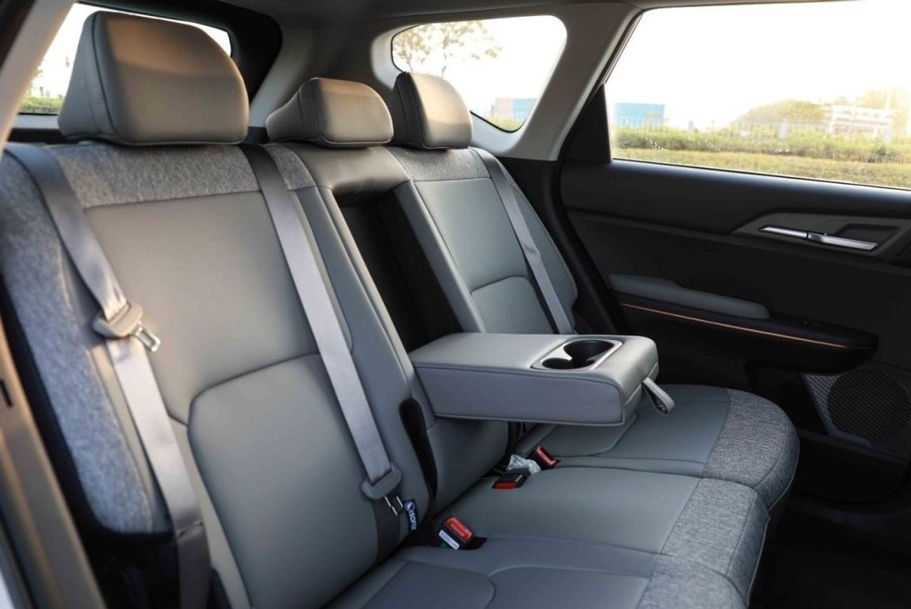 Kia EV5 2024 KIA EV5 AIR 530 - Silver inside Grey Black | Export Only