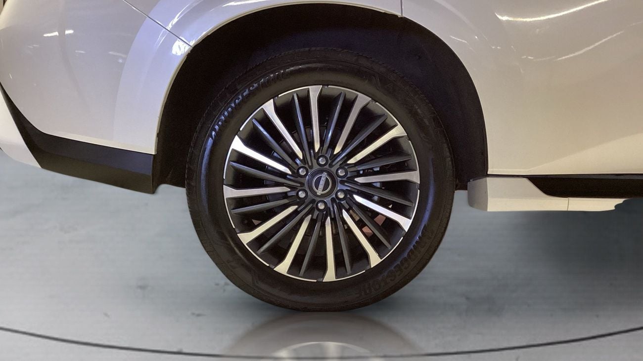 Nissan Patrol LE Platinum City | upto AED 20,000 Ramadan Discount | Guaranteed Warranty | 0 Down Payment