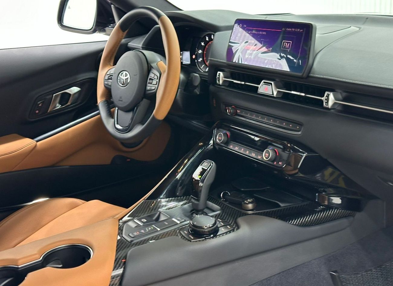 تويوتا سوبرا 2024 Toyota Supra GR, May 2029 Toyota Warranty, Carbon Fiber Package, Very Low Kms, GCC