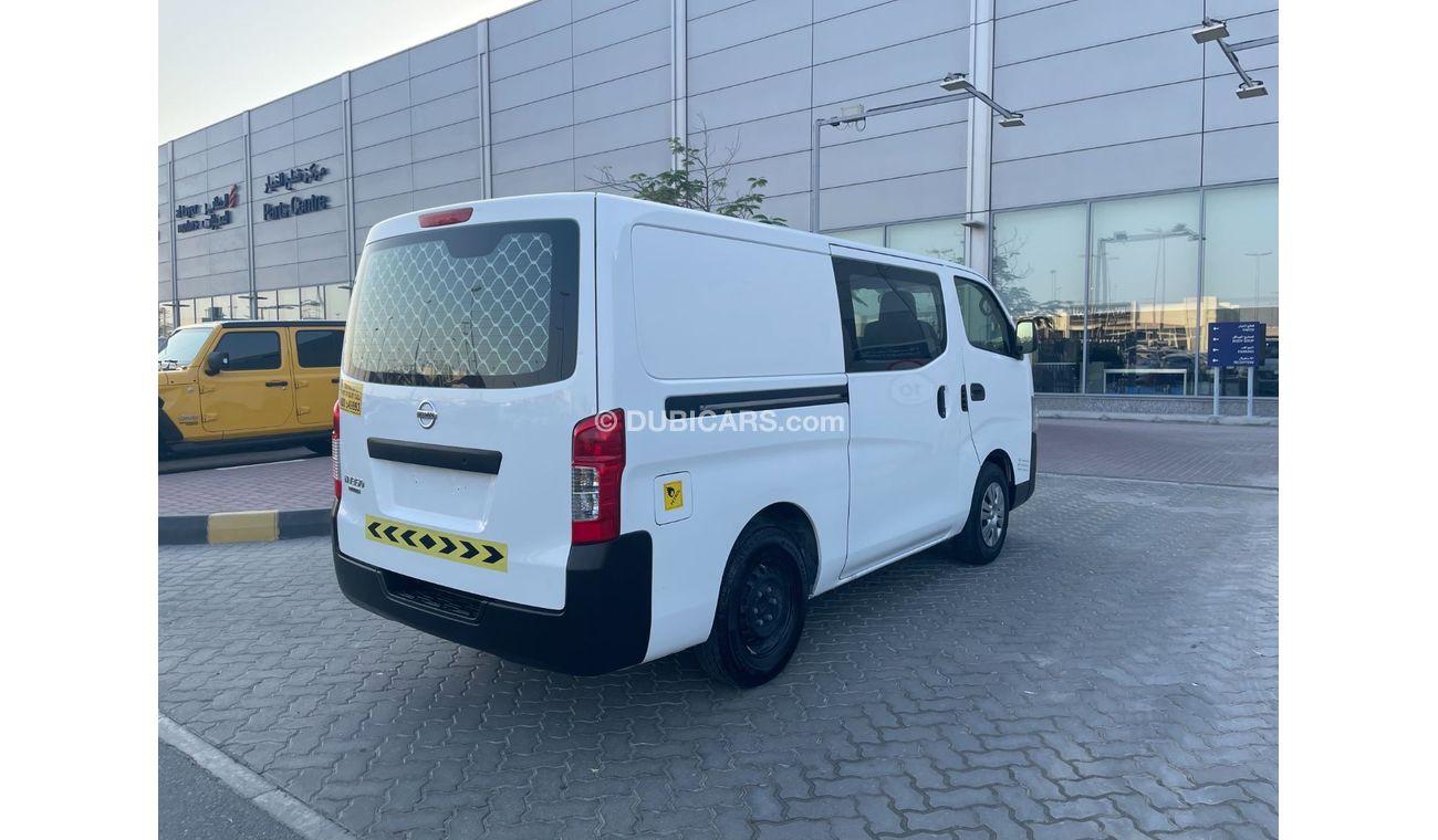 Nissan Urvan GCC VAN