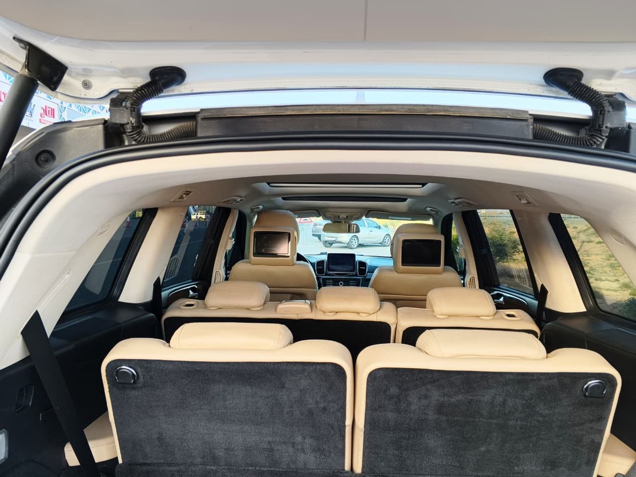 مرسيدس بنز GLS 450 very clean car