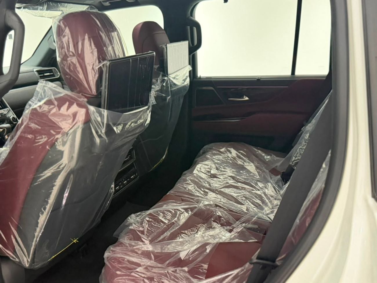 لكزس LX 600 SIGNATURE Lexus LX600 3.5L 2026 Turbo Sport Full option